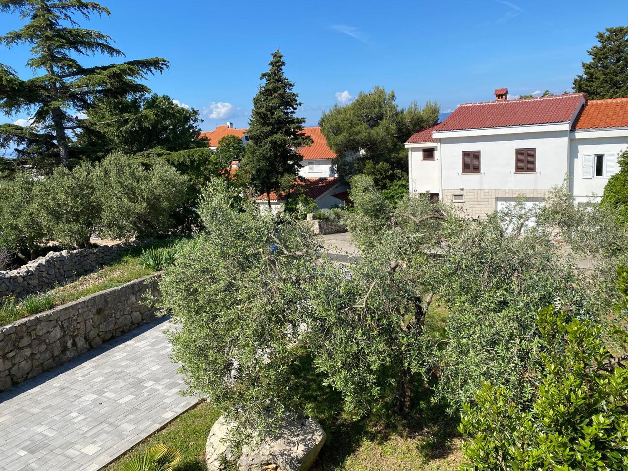 Apartment Lucia Punat Exterior photo